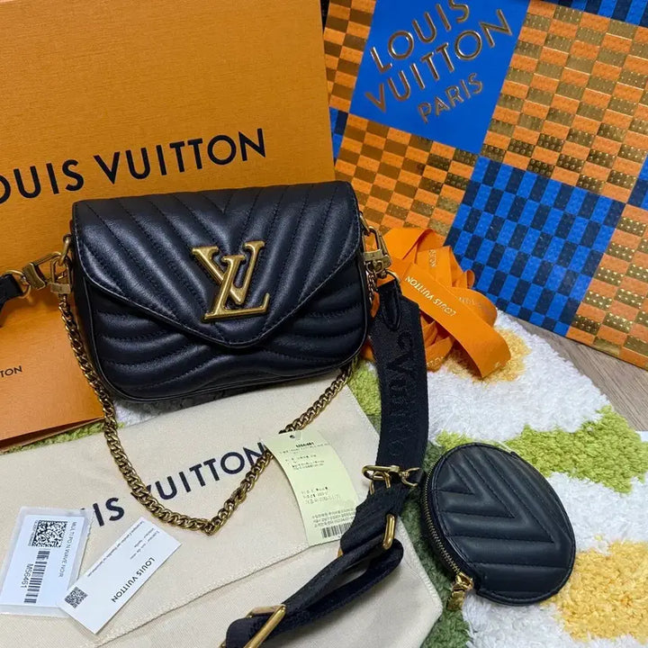 [BUNJANG] Louis Vuitton New Wave Multi Pochette Crossbody Bag / 루이비통 뉴웨이브 멀티 포쉐트 크로스백