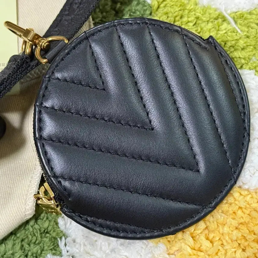 [BUNJANG] Louis Vuitton New Wave Multi Pochette Crossbody Bag / 루이비통 뉴웨이브 멀티 포쉐트 크로스백