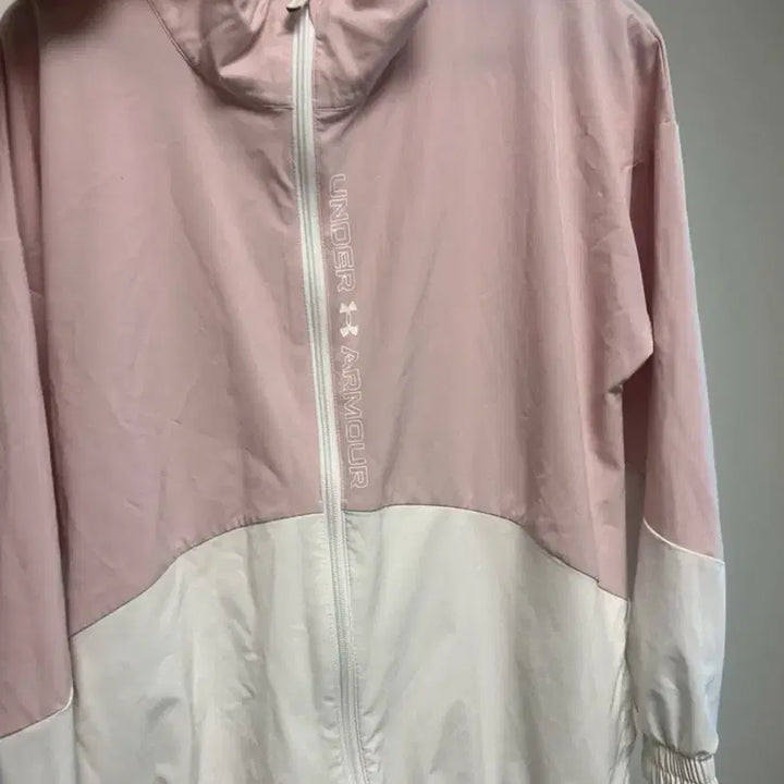 [BUNJANG] Under Armour Women's Windbreaker Jacket / 언더아머 바람막이 여성용