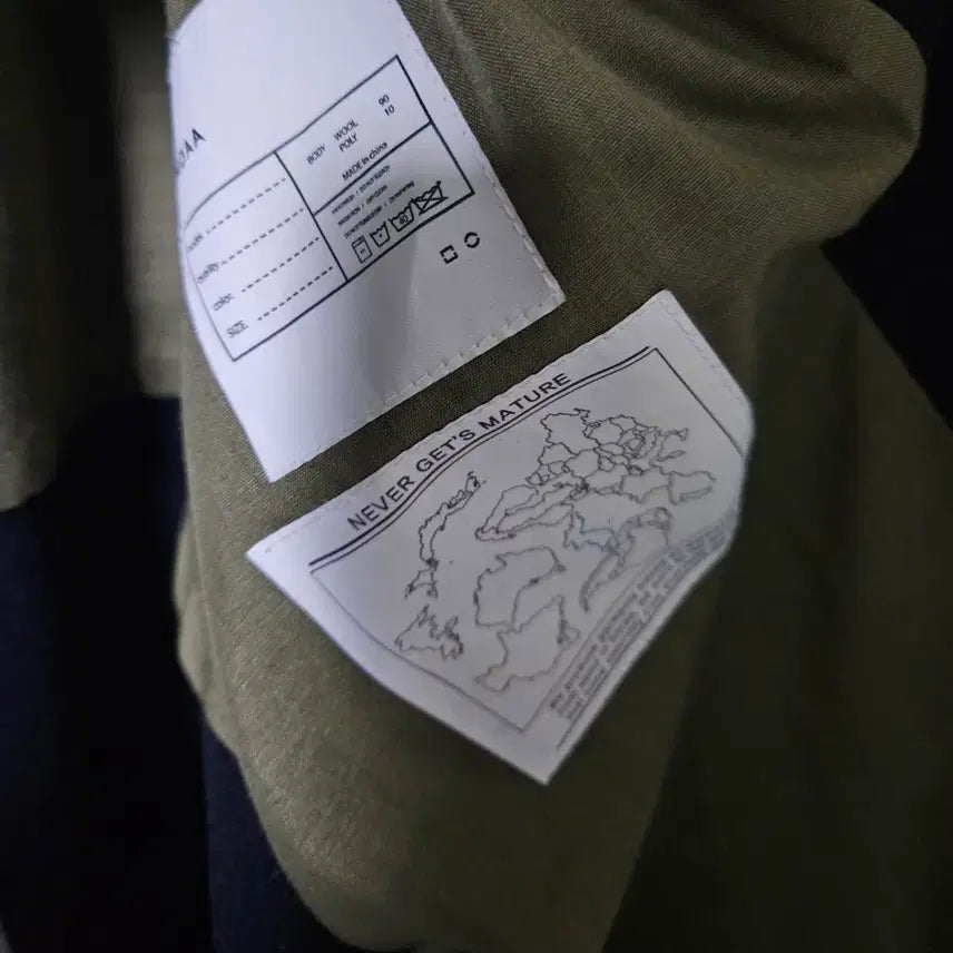 [BUNJANG] MOAA L Coat / MOAA 코트 판매합니다