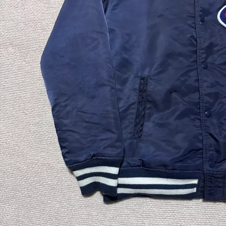 [BUNJANG] Champion Big Logo Nylon Varsity Jacket - L / Champion 빅로고 나일론 바시티 자켓 L