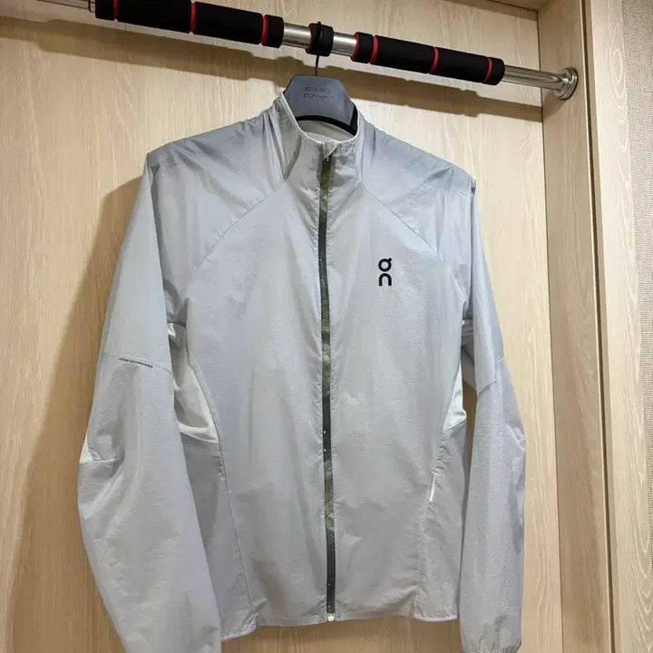 [BUNJANG] On Running Zero Jacket - Glacier XS / 온러닝 제로 자켓 / xs