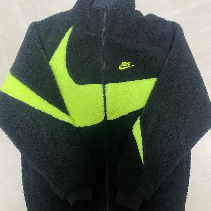 [BUNJANG] Nike Big Swoosh Reversible Fleece M / 나이키 빅스우시 리버시블 후리스 m