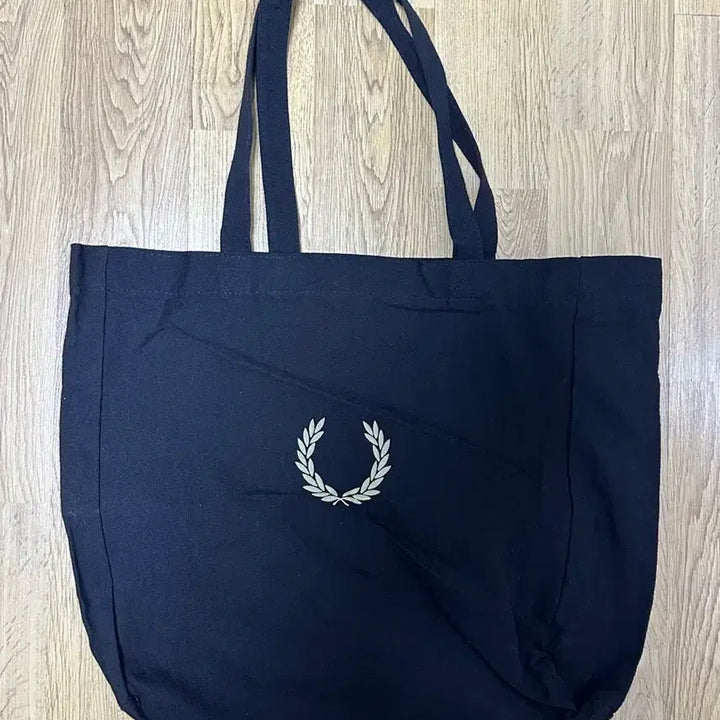 [BUNJANG] Fred Perry Black Tote Bag / 프레드페리 블랙 토트백