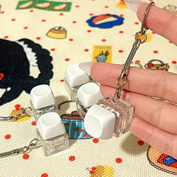 [BUNJANG] White Keycap Keyring / 1구 화이트 키캡 키링 (1매) 키보드키링 클릭커 키홀더