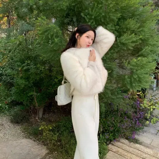 [BUNJANG] Le Sserafim Blanc Fur Jacket / 레예마켓 Blanc fur jacket 퍼자켓(마지막 가격내림)