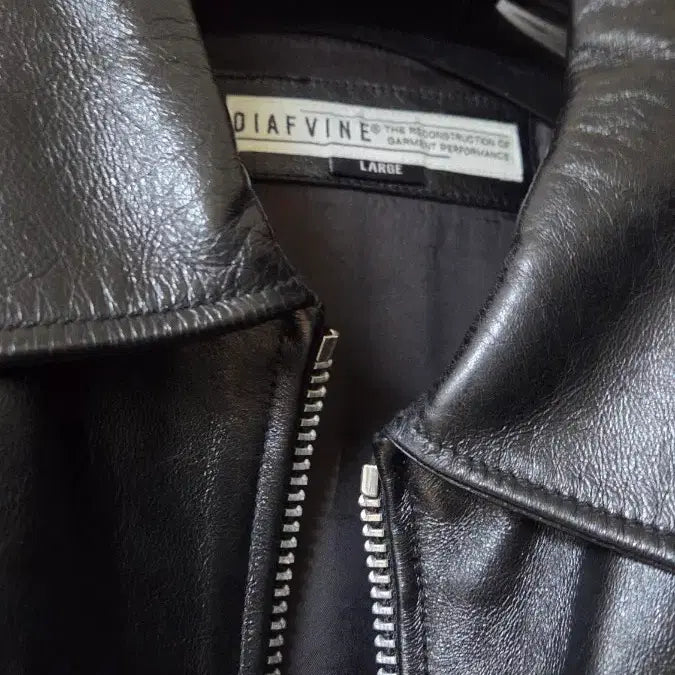 [BUNJANG] DIAPVINE Leo Calfskin / 디아프바인 레오 카프스킨