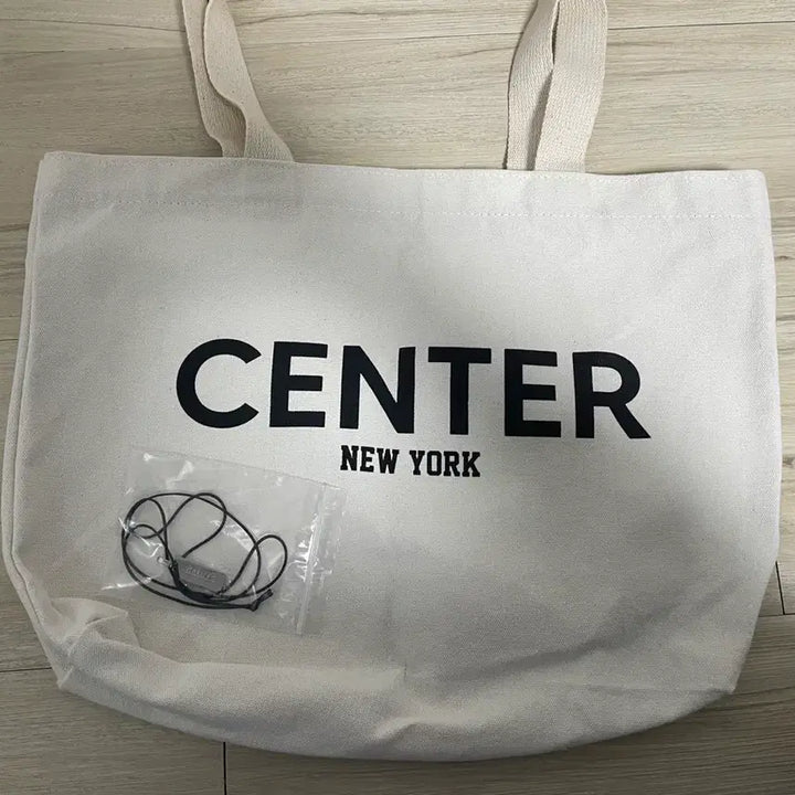[BUNJANG] 714center Eco Bag and Silver Necklace / 714center 에코백 실버목걸이