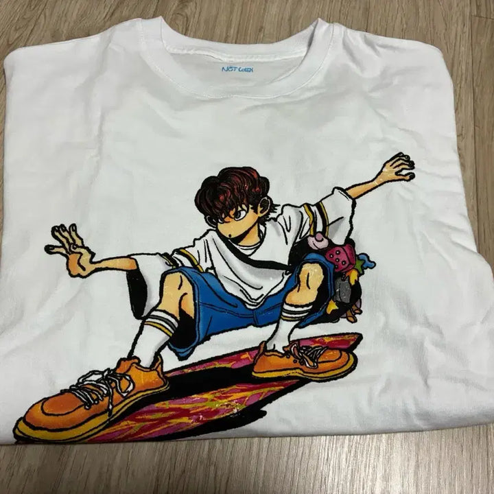 [BUNJANG] Sakura Surf T-shirt / 사쿠야 서프 티셔츠