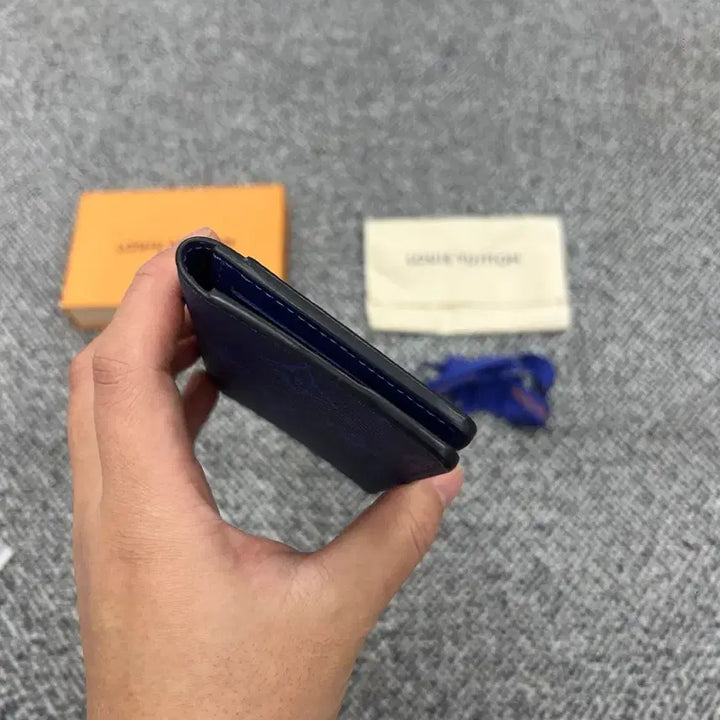 [SOLD OUT] 루이비통 이클립스 코발트 블루 오거나이저