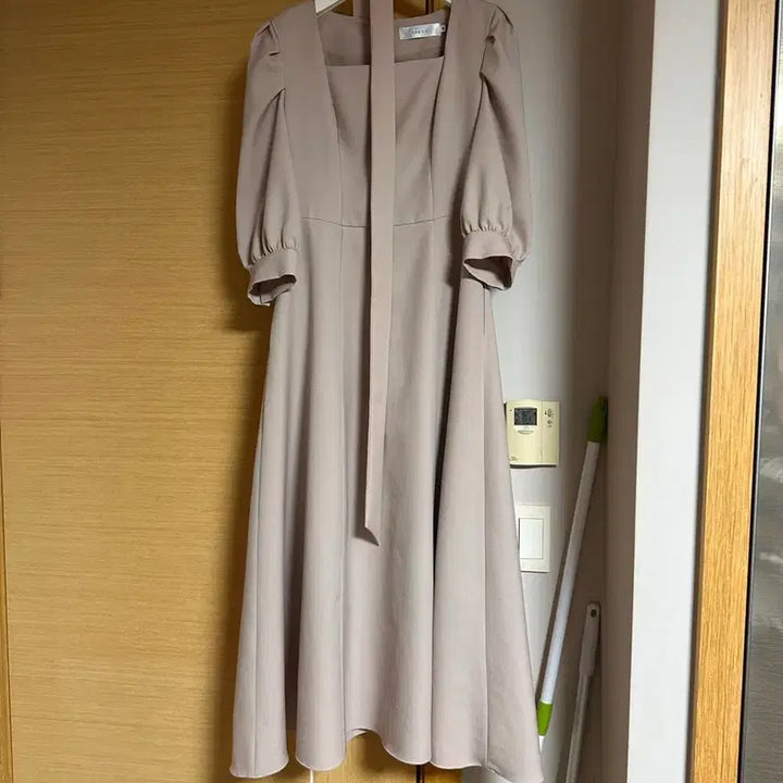 [BUNJANG] Grace You Stilla Dress M / 그레이스유 스틸라 원피스 m