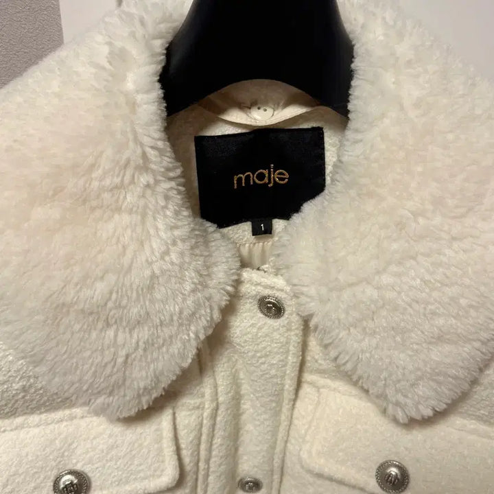 [BUNJANG] Maje Tweed Padded Jacket / 마쥬 트위드 패딩