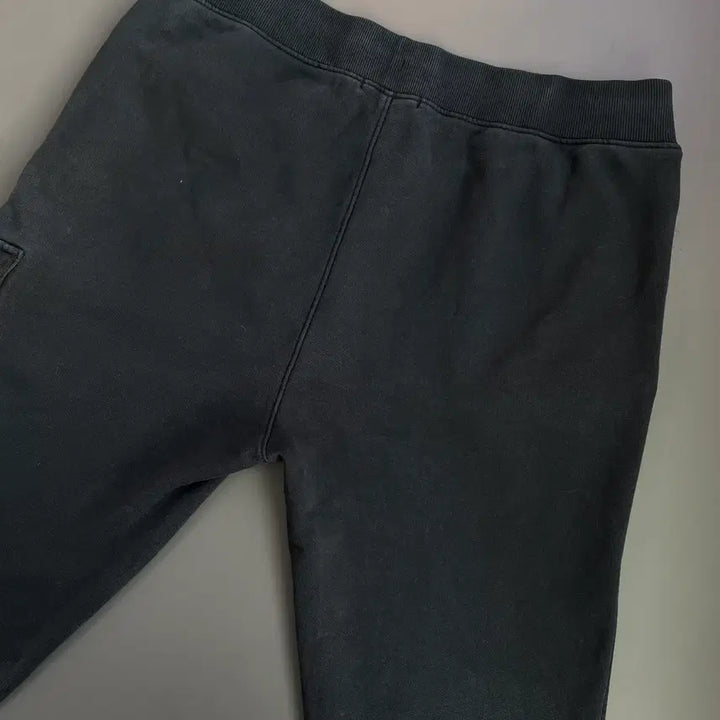 [BUNJANG] CP Company Diagonal Lens Fleece Jogger Pants / [M] CP컴퍼니 다이애그널 렌즈 플리스 조거 팬츠