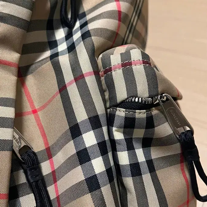 [BUNJANG] Burberry Backpack (Unisex) / 버버리 백팩(남녀공용)