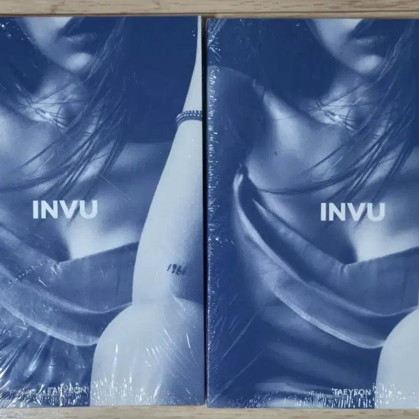 굿즈) 태연 INVU 블루버전 미개봉 앨범