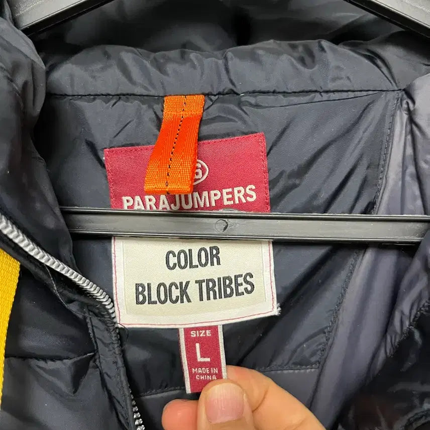 [BUNJANG] Parajumpers Women's Black Padded Vest / 파라점퍼스 블랙 패딩 조끼