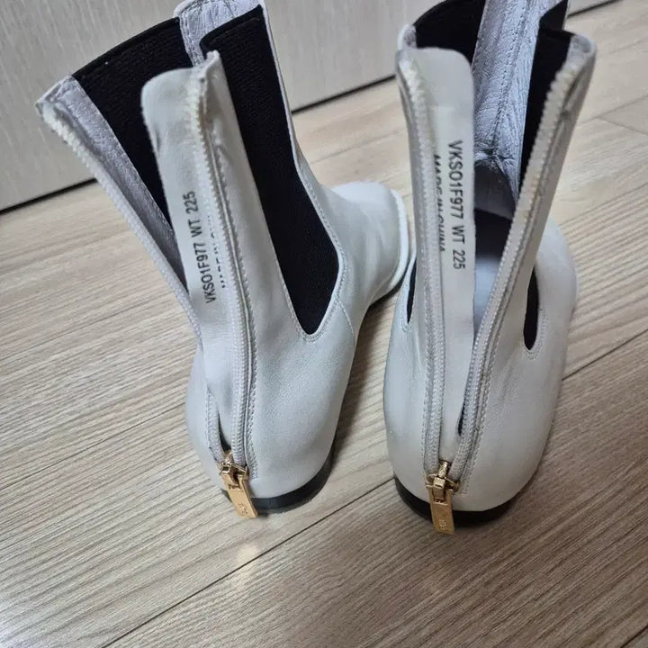 [BUNJANG] Atte Vanessa Bruno Ankle Boots Leather Boots / 아떼 바네사부르노 앵글부츠 리얼가죽 부츠 225