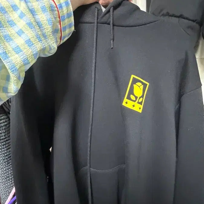 [BUNJANG] HYEOBOK Concert Hoodie / 휴복 단콘 굿즈 후드티
