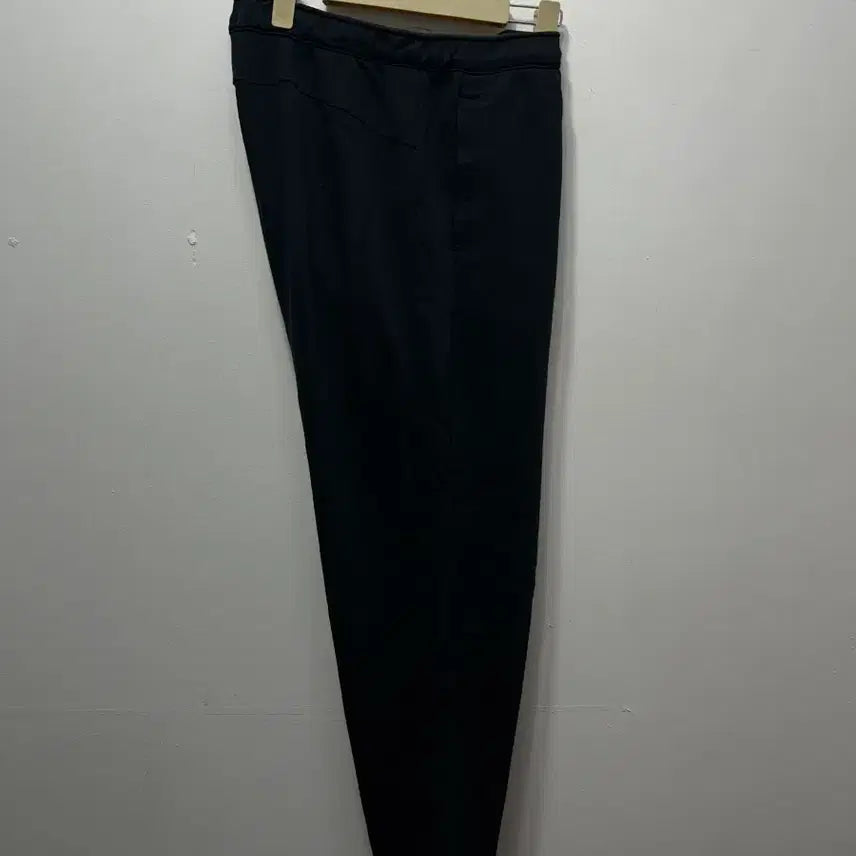 [SOLD OUT] 푸마 트레이닝 바지 남성 조거바지 L