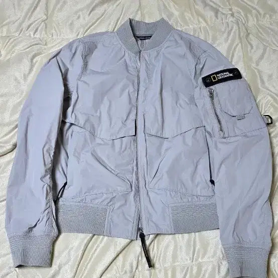 [SOLD OUT] 내셔널지오그래픽 블루종 점퍼