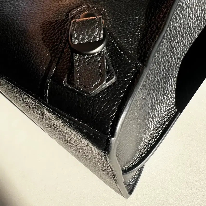 [BUNJANG] Balenciaga Neo Classic Small Black Handbag / 발렌시아가 네오 클래식 스몰 블랙