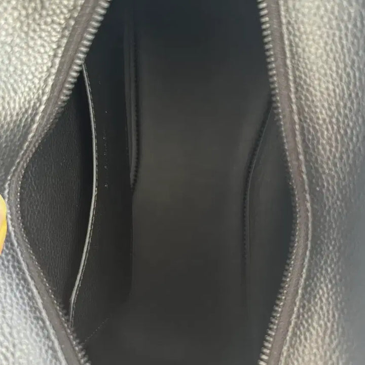 [BUNJANG] Balenciaga Neo Classic Small Black Handbag / 발렌시아가 네오 클래식 스몰 블랙