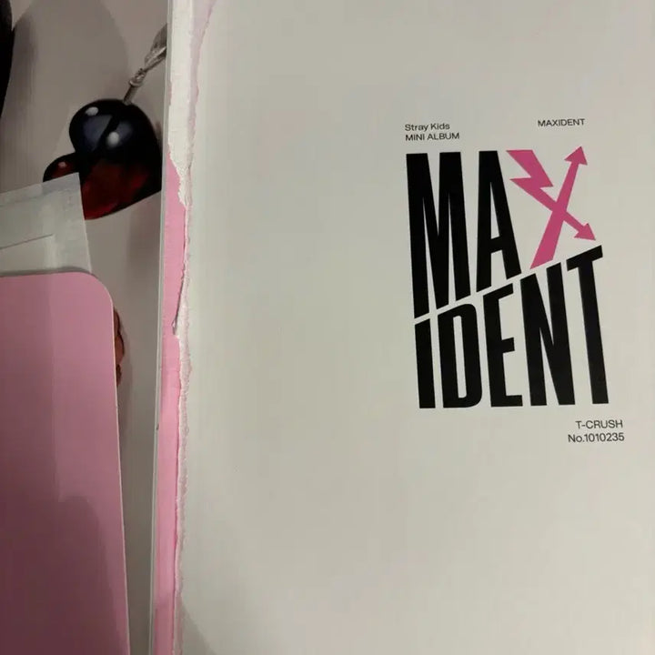 [BUNJANG] Stray Kids Changbin Signed Album / 스트레이키즈맥시던트 친필싸인 앨범 (포카 창빈)(straykids)(비매