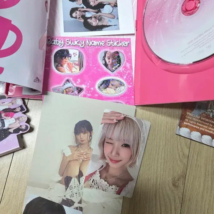 UNIS 유니스 2집 SWICY 스위시 친필싸인 비매앨범