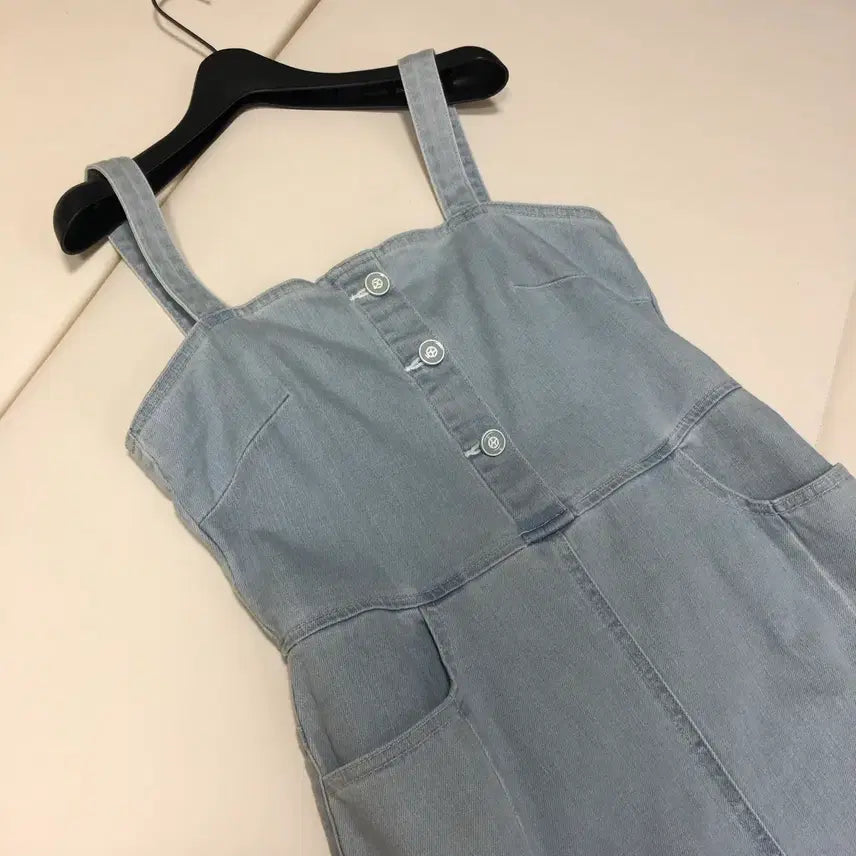 [BUNJANG] Deuel Denim Sleeveless Maxi Dress / 듀엘 데님 연청 민소매 나시 롱 원피스 슬리브리스 여행룩 뷔스티에 하객룩