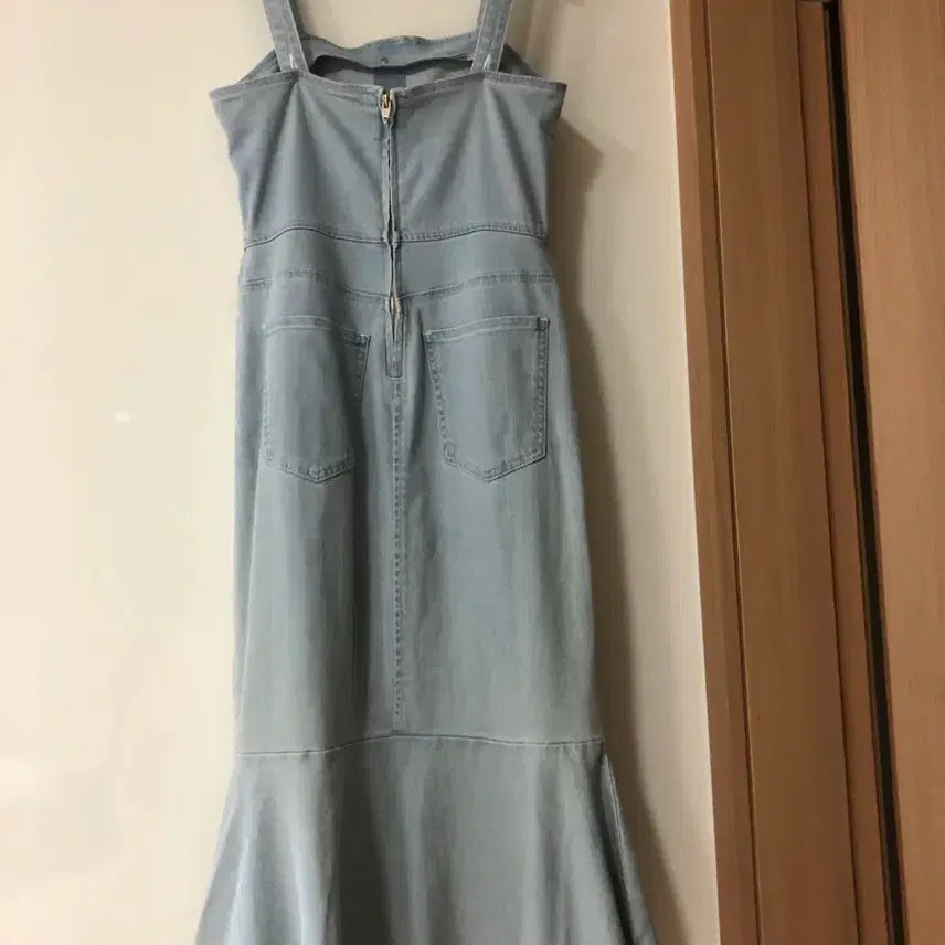 [BUNJANG] Deuel Denim Sleeveless Maxi Dress / 듀엘 데님 연청 민소매 나시 롱 원피스 슬리브리스 여행룩 뷔스티에 하객룩