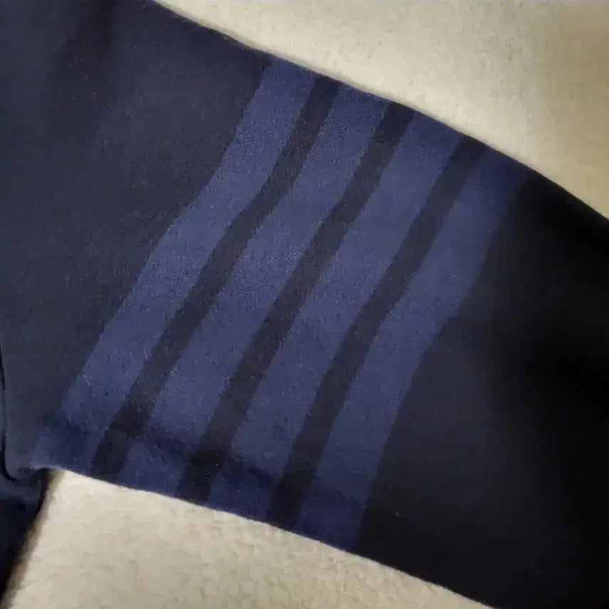 [BUNJANG] Thom Browne Sweatshirt / [새상품급] 3 / 톰브라운 사선완장 맨투맨