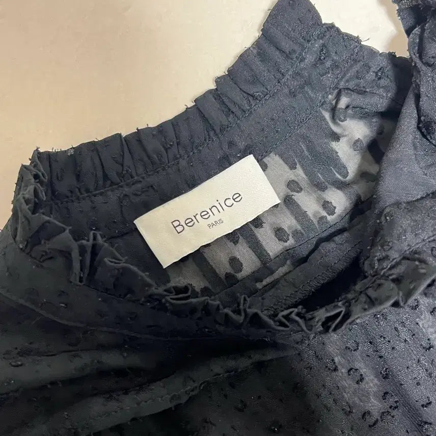 [BUNJANG] VERIVERY See-through Black Dress / 베르니스 시스루 블랙 원피스