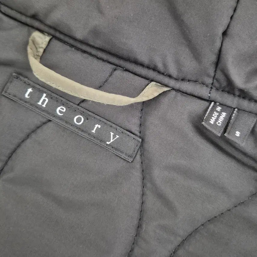 [BUNJANG] Theory M Theory Parka Jacket / [M] Theory 띠어리 야상 패딩