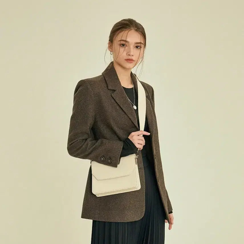 [BUNJANG] Riel 22 First Single Wool Jacket Brown Half Coat / 리엘 22년 퍼스트 싱글 울자켓 브라운 하프코트 결혼식 하객룩 출근룩리엘