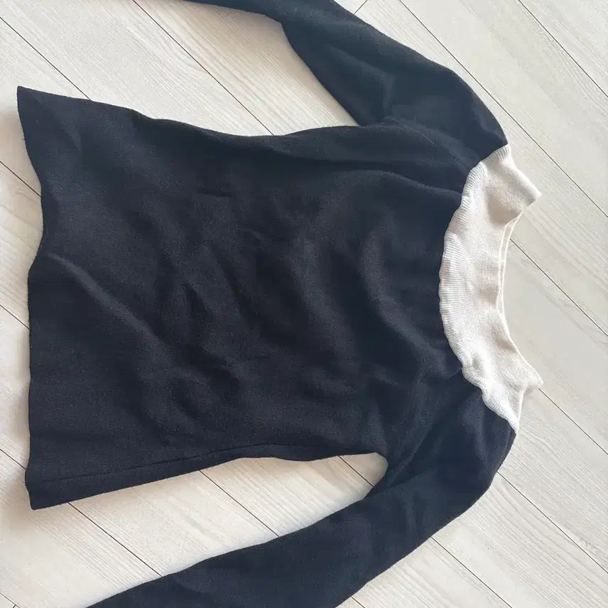 [BUNJANG] VERNY Off-Shoulder Knit Top / 베르니 베르니마켓 타이오프숄더니트