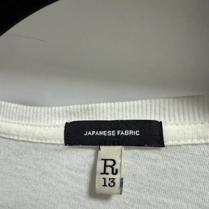[SOLD OUT] R13 FUCK 티셔츠 L사이즈