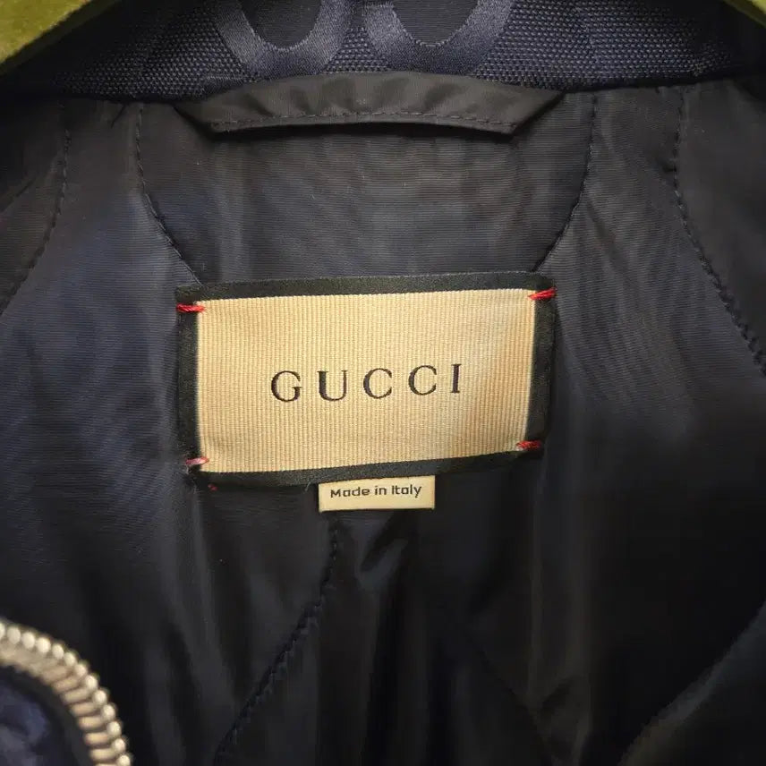 [BUNJANG] Gucci Padded Vest Navy 46 / 구찌 패딩 베스트 국내매장 정품