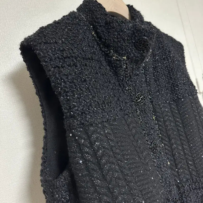 [BUNJANG] Missha Glittering Tweed Goose Down Crop Vest / 미샤22 글리터링 트위드 구스다운 크롭 베스트