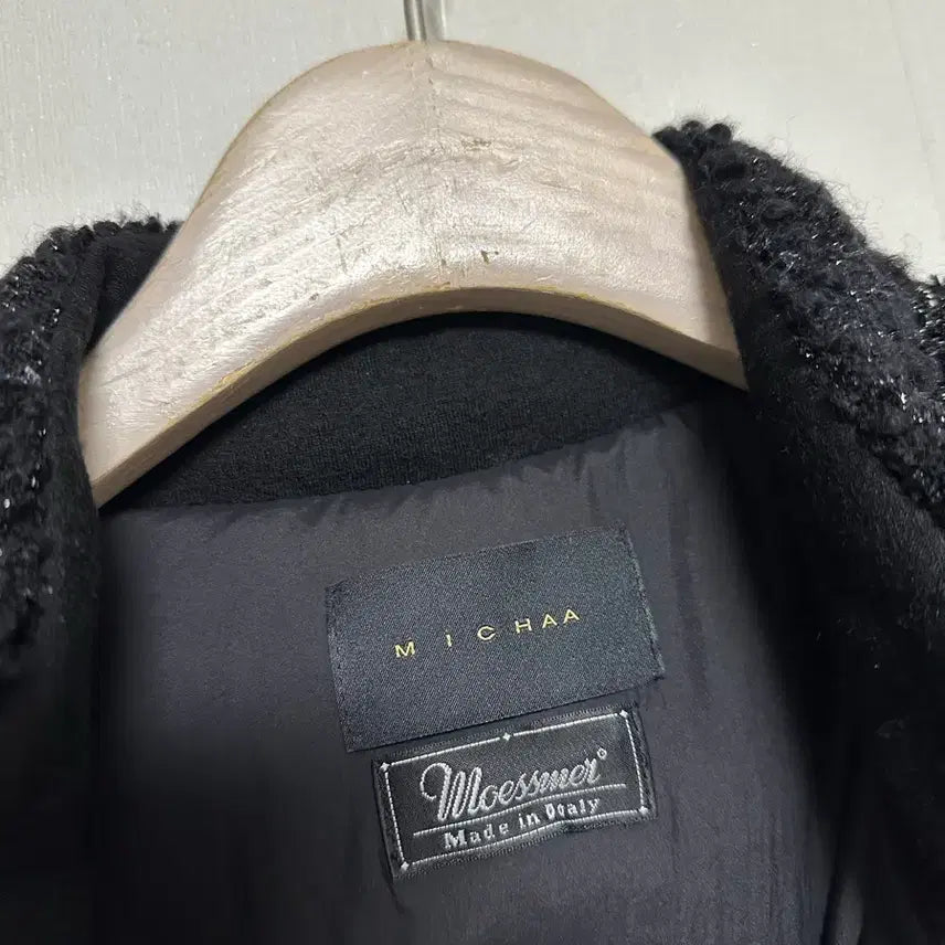 [BUNJANG] Missha Glittering Tweed Goose Down Crop Vest / 미샤22 글리터링 트위드 구스다운 크롭 베스트