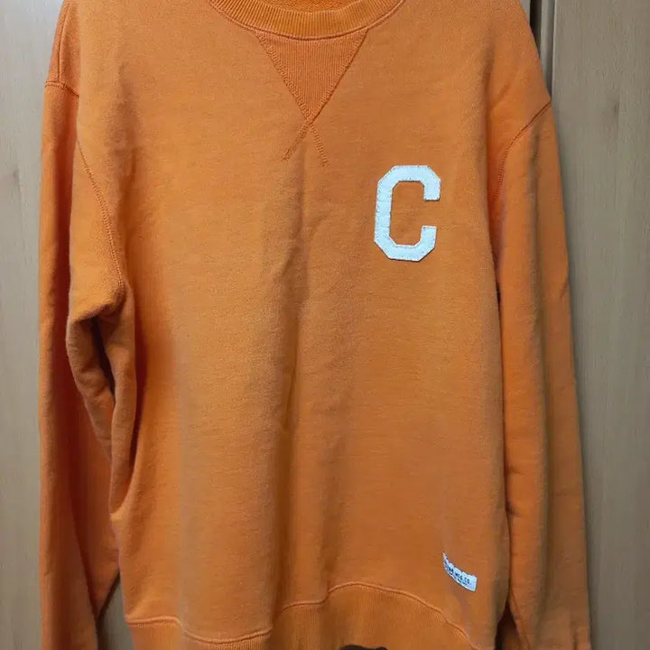 [BUNJANG] Covernat Embroidered Logo Casual Sweatshirt / 커버낫 오렌지색상 자수로고 캐주얼 맨투맨 M 95사이즈