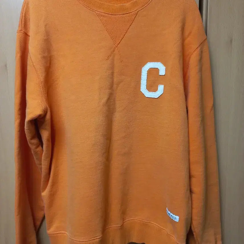 [BUNJANG] Covernat Embroidered Logo Casual Sweatshirt / 커버낫 오렌지색상 자수로고 캐주얼 맨투맨 M 95사이즈