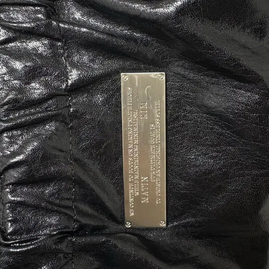 [BUNJANG] Matinkim Pou Leather Seashell Mini Bag Shoulder Bag Black / 마뗑킴 포우 레더 씨쉘 미니백 숄더백 블랙