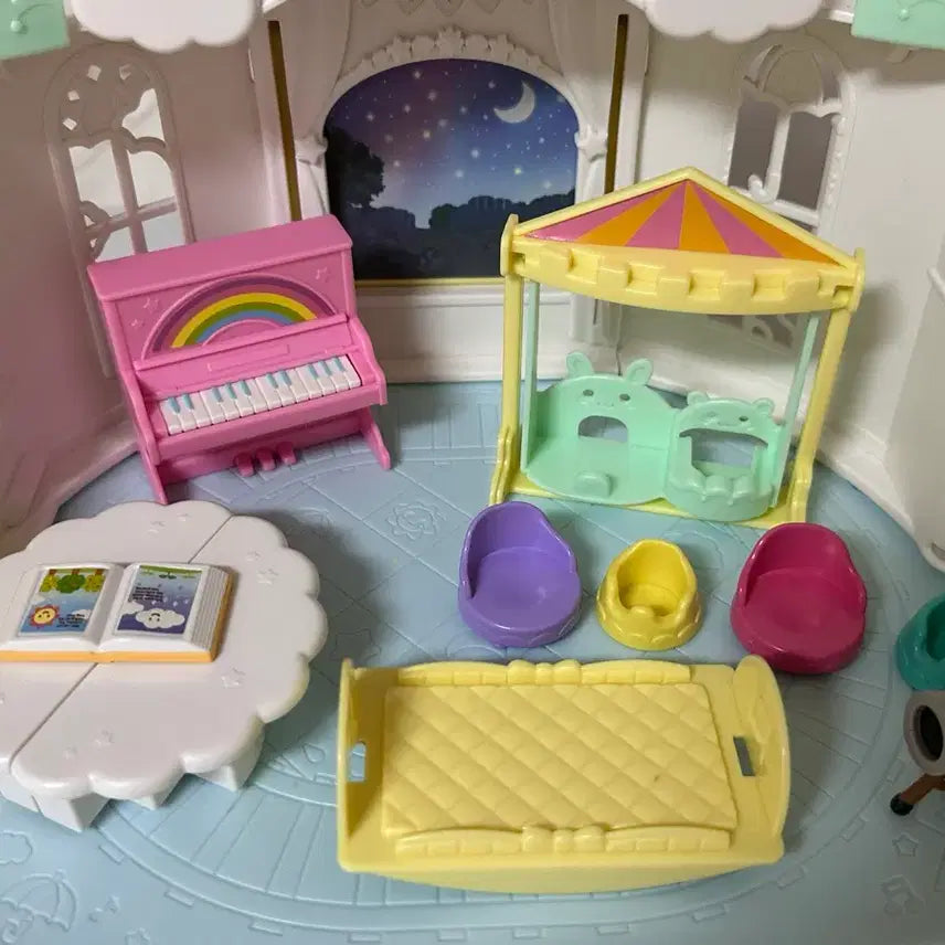 [BUNJANG] Sylvanian Families Sunny Castle Kindergarten / 실바니안 써니 캐슬 유치원