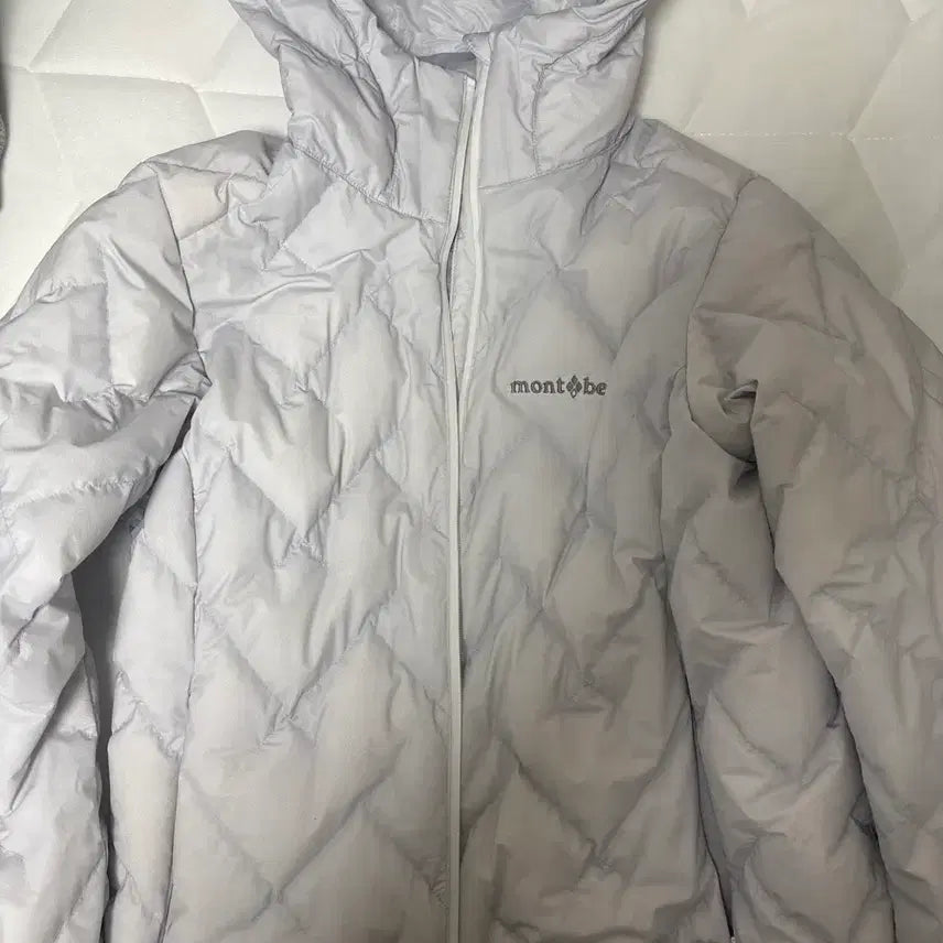 [BUNJANG] Montbell Ignis Down Lightweight Padded Jacket / 몽벨 이그니스 다운 경량 패딩