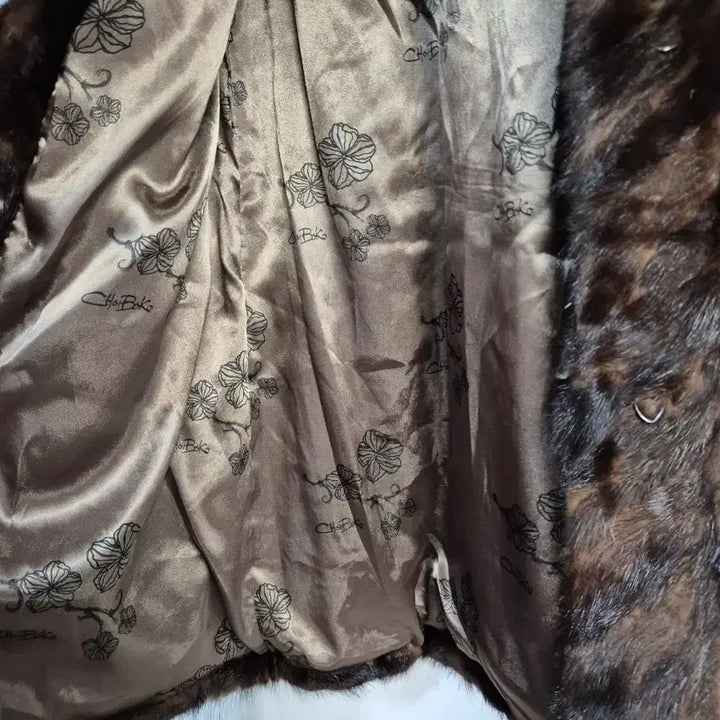 [BUNJANG] BOKO Mink Hooded Vest 55 Size / BOKO 밍크 후드 조끼 55사이즈 48-79