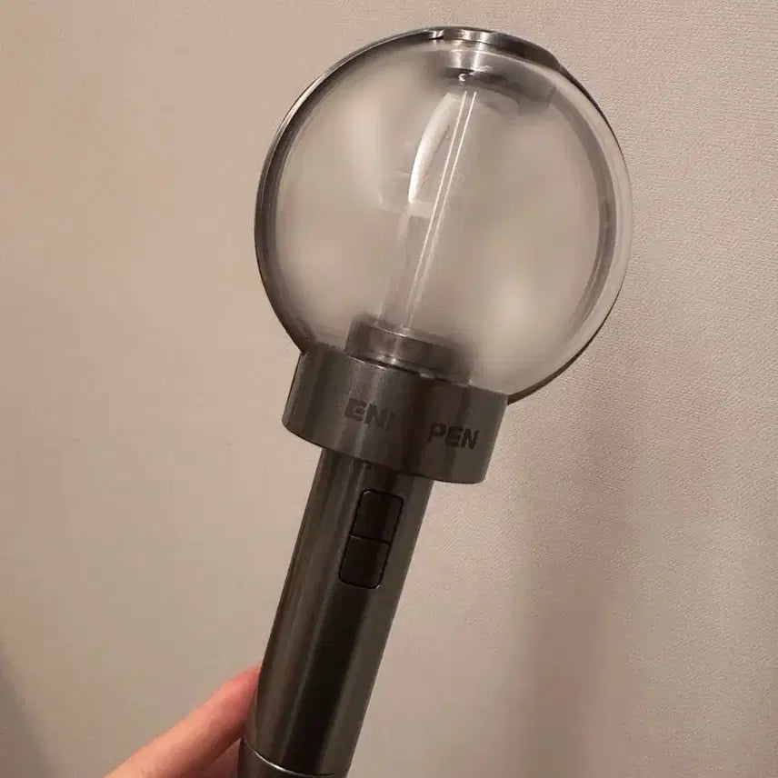 [BUNJANG] Enhypen Light Stick Ver. 1 / 엔진봉 버전 1 (원가이하)