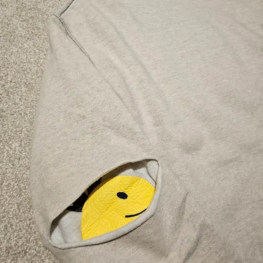 [BUNJANG] Capital Reversible Smile Sweatshirt Size 4 / 캐피탈 리버시블 스마일 스웻 4사이즈