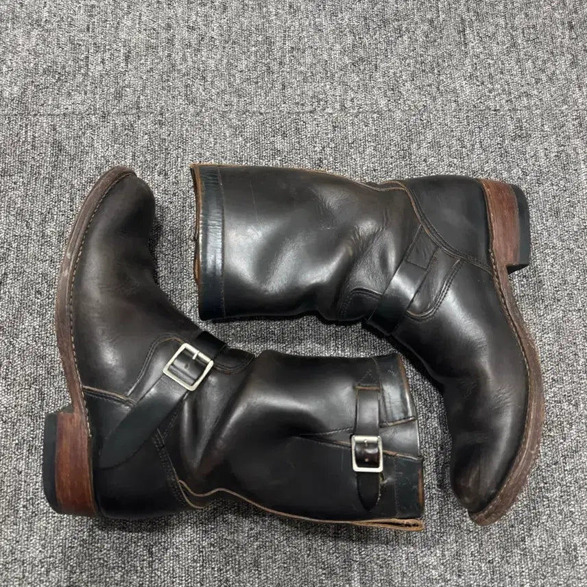 [BUNJANG] Julian Imrie Full Grain Engineer Boots / 9D) 줄리안 오일드 풀그레인 차심 엔지니어부츠 Julian Boots