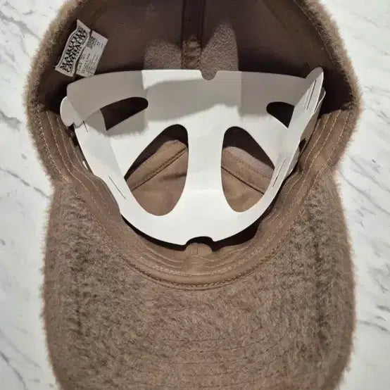 [BUNJANG] Marithe Francois Girbaud Mohair Ball Cap / 마리떼 프랑스와 저버 모헤어볼캡(새상품