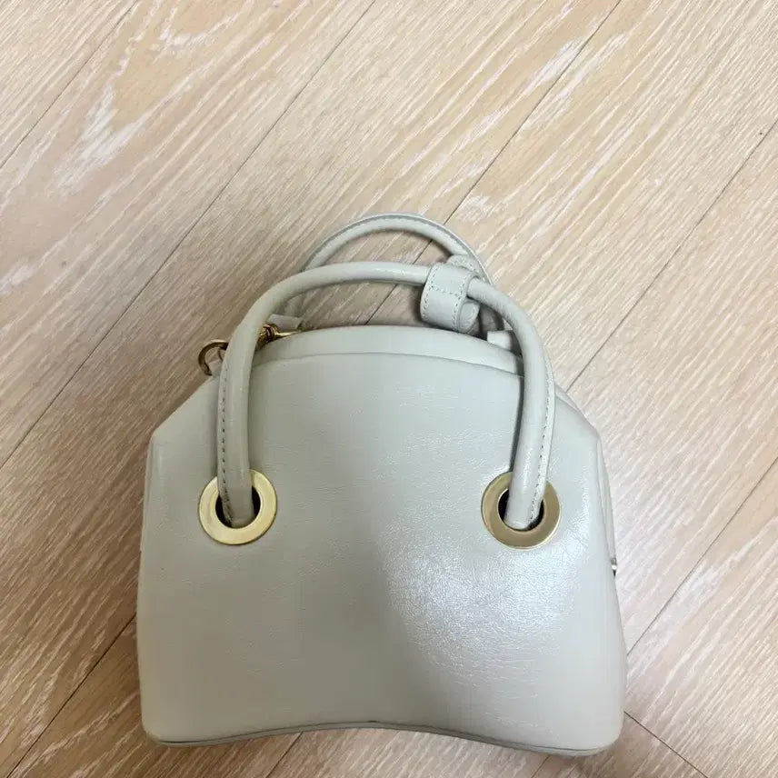 [BUNJANG] OSOI Circle Mini Bag Ivory / 오소이 써클 미니백